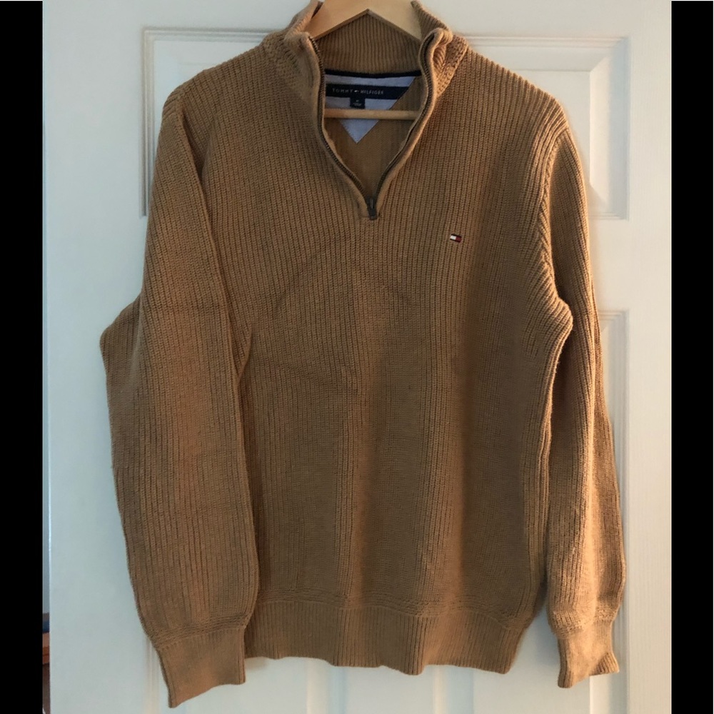Men’s quarter zip up, mock neck sweater.